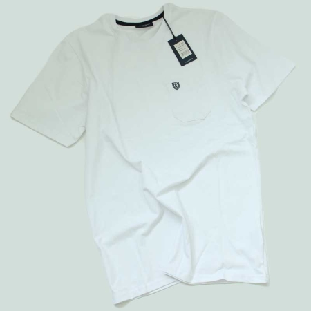 T-Shirt mit Rund-Ausschnitt halbarm der Marke PRE END mit Brusttasche